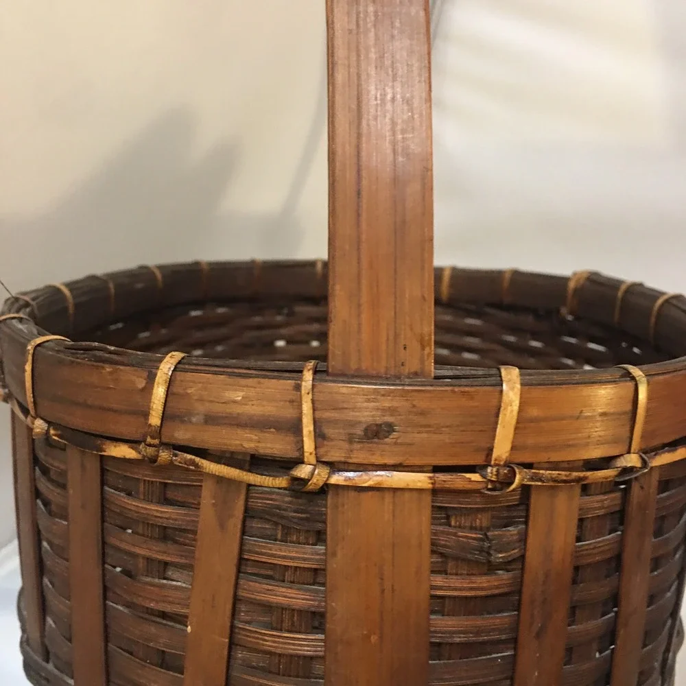 Woven Bamboo Basket Home Decor Brown Oval Footed Handle 9.5in Rustic Bohemian